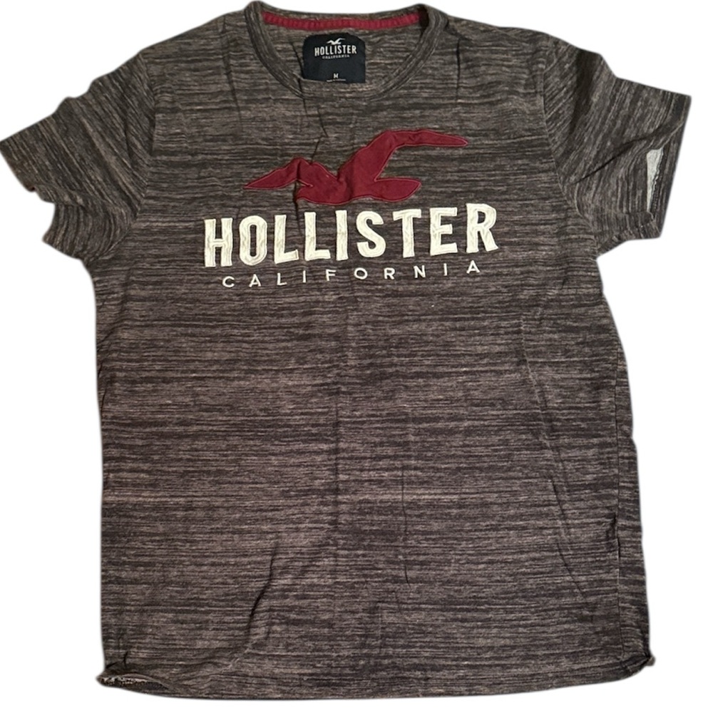 Hollister Heathered Charcoal Tee!